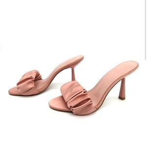 LPA Augustine Heel, Size 6.5